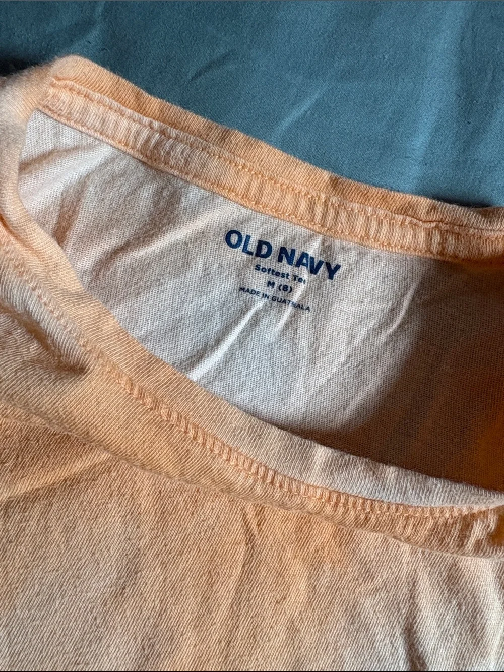 Old Navy Short Sleeve Tie-Dye Tee in Peach and White